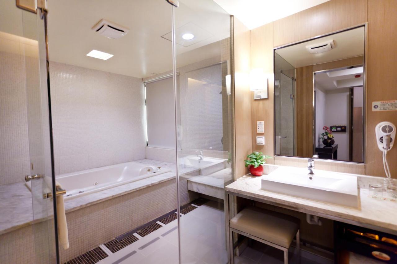 168 Motel-Hsinchu Екстериор снимка