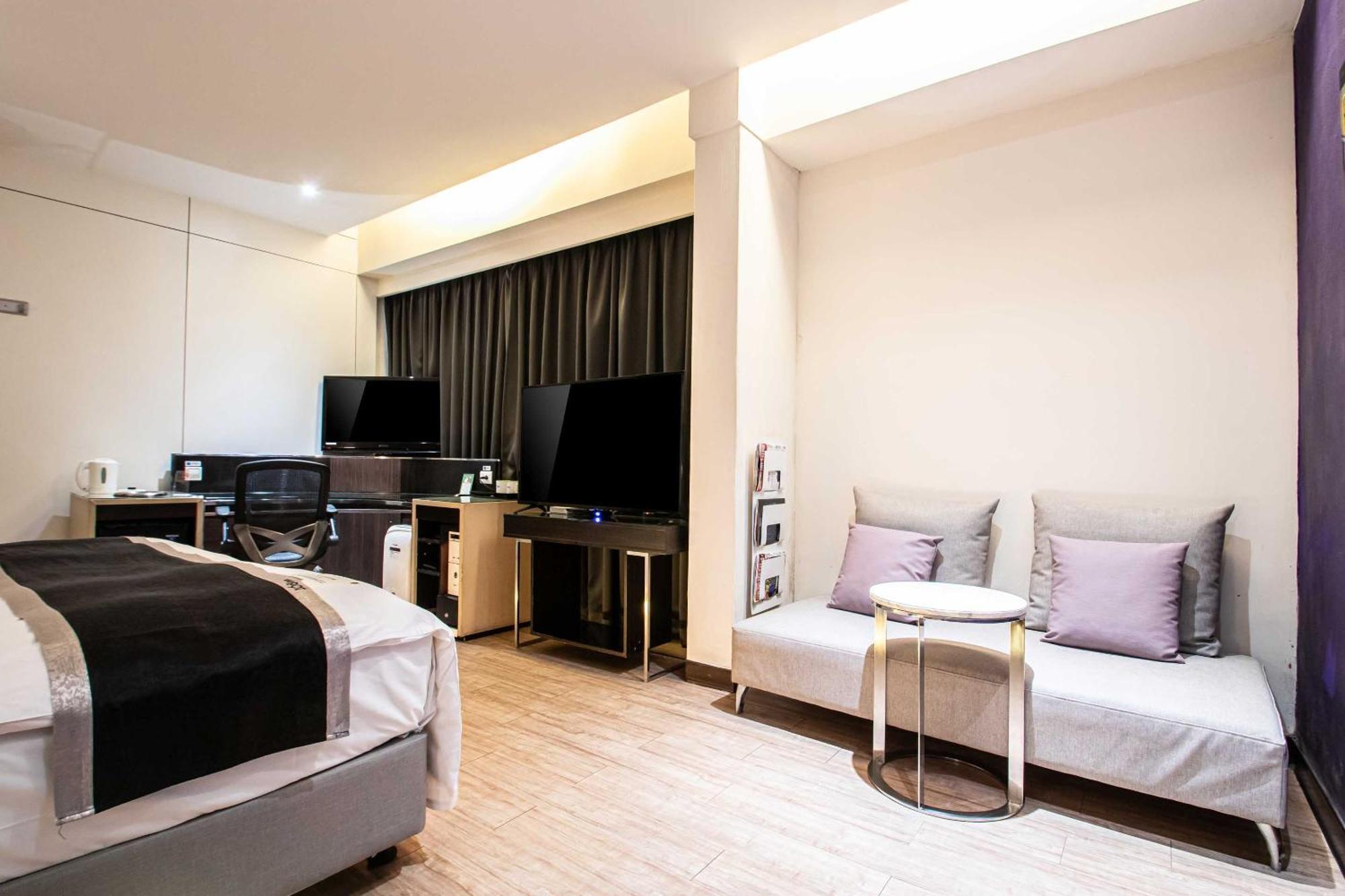 168 Motel-Hsinchu Екстериор снимка