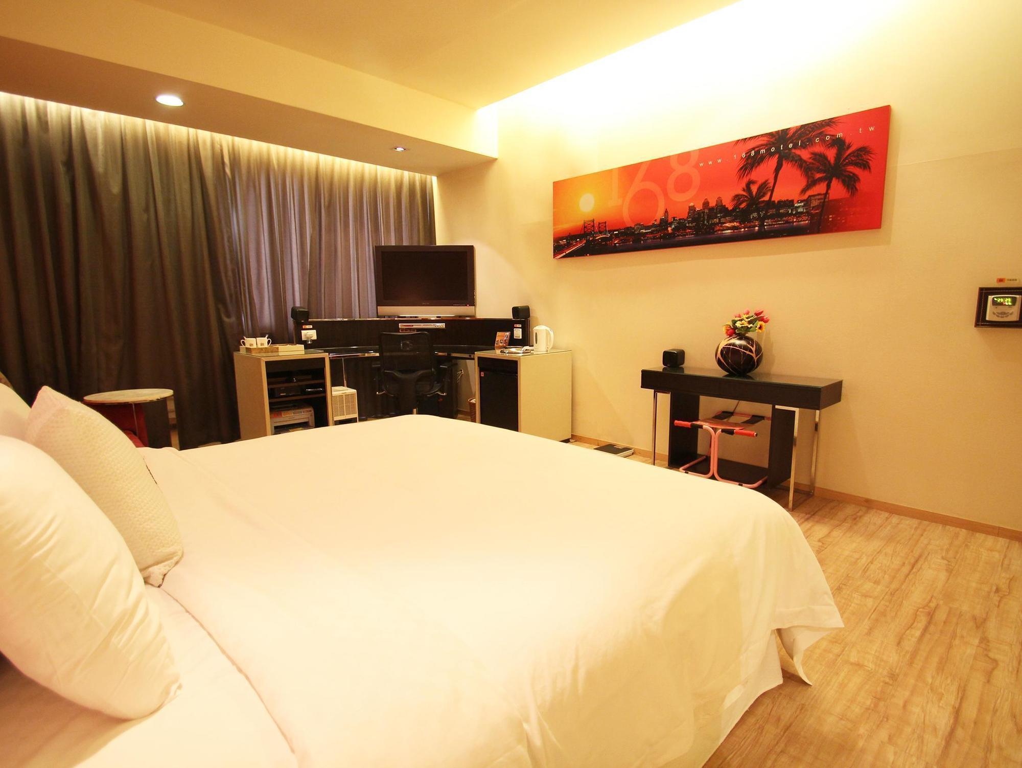 168 Motel-Hsinchu Екстериор снимка